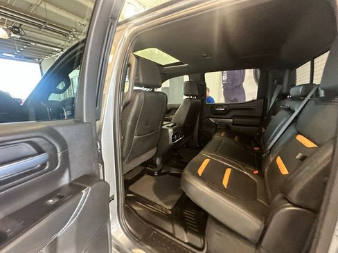 Used 2021 GMC Sierra 1500 AT4 w/ AT4 Preferred Package image 43