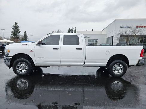 Used 2020 RAM 3500 Tradesman image 3