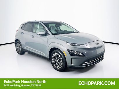 Used 2023 Hyundai Kona SE w/ Cargo Package