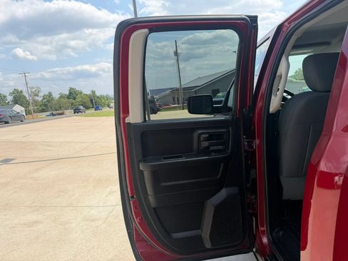 Used 2015 RAM 1500 Tradesman w/ Popular Equipment Group AWD/4WD image 33