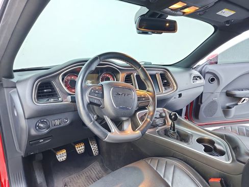 Used 2016 Dodge Challenger SRT Hellcat image 22