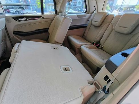 Used 2015 Mercedes-Benz GL 450 4MATIC image 75