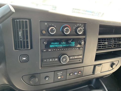 Used 2019 Chevrolet Express 2500 w/ Driver Convenience Package RWD image 15