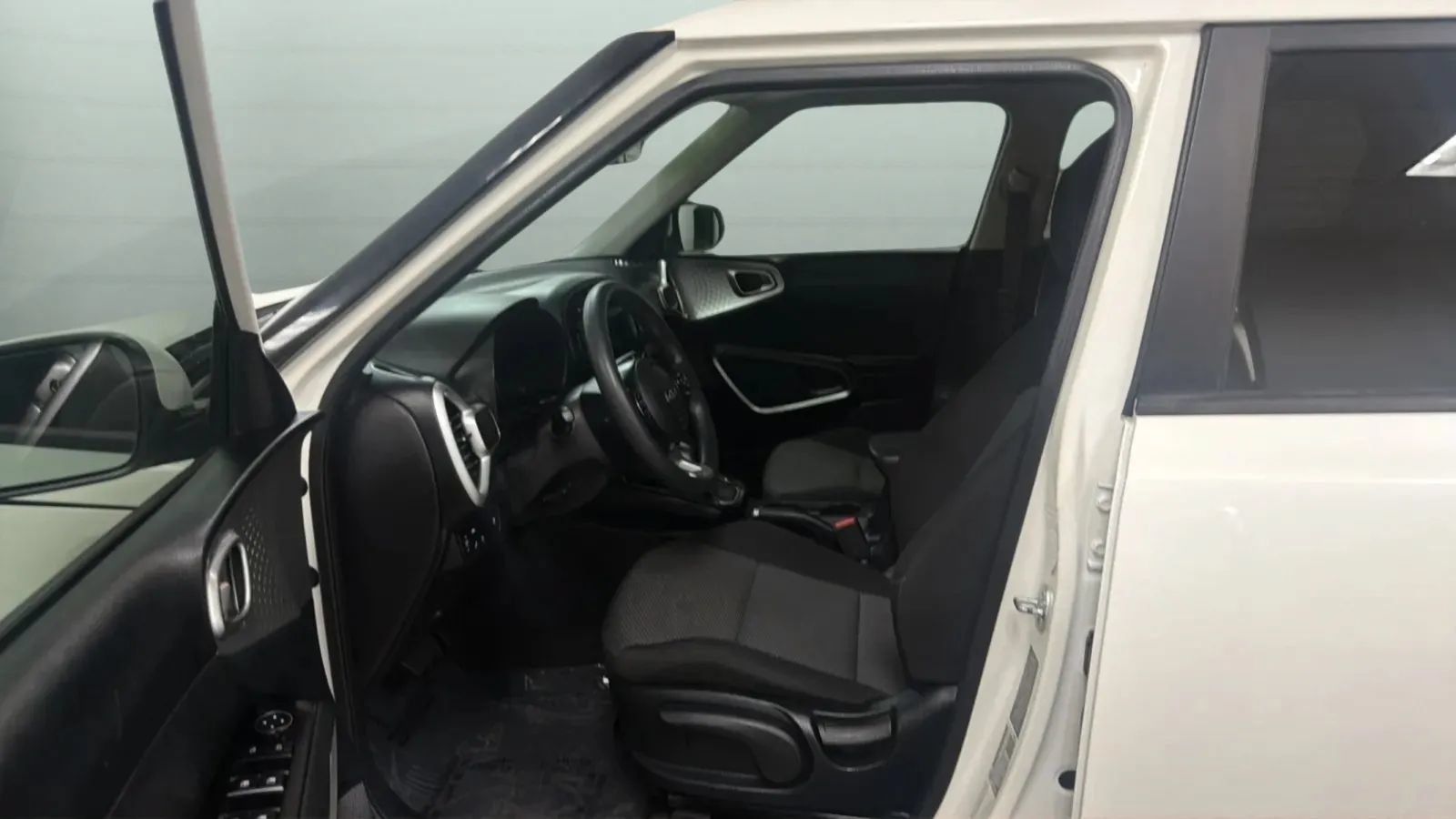 Used 2022 Kia Soul LX w/ Technology Package FWD image 20
