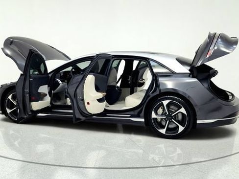 Used 2023 Lucid Air Grand Touring AWD/4WD image 16