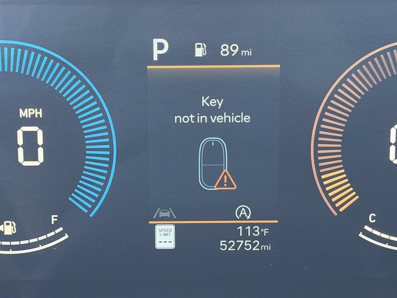 Certified 2025 Hyundai Tucson SEL FWD image 30