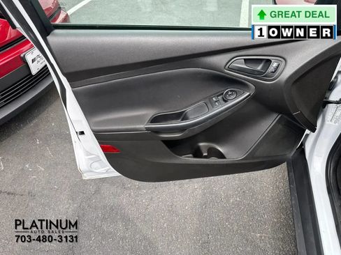 Used 2016 Ford Focus S FWD image 17