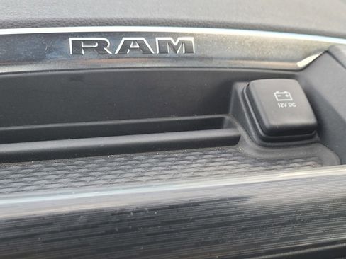 Used 2024 RAM 1500 Laramie RWD image 25