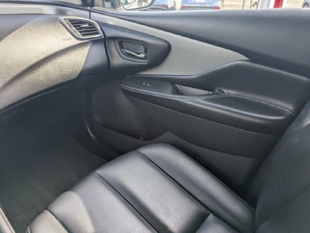 Certified 2024 Nissan Murano SV FWD image 17