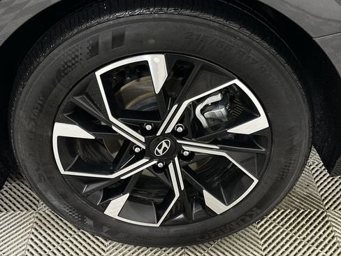 Used 2025 Hyundai Sonata SEL FWD image 34