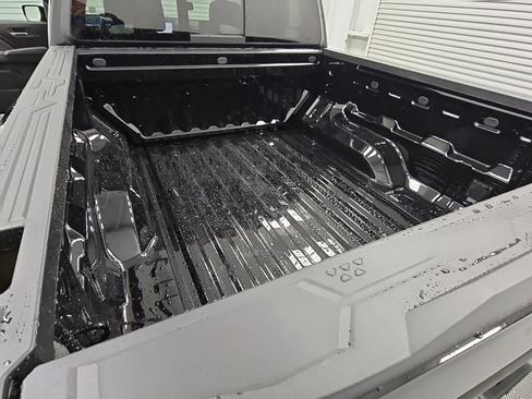 New 2026 GMC Canyon Elevation w/ Convenience Package image 36