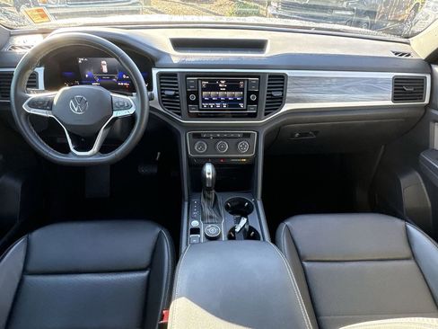 Used 2022 Volkswagen Atlas Cross Sport SE image 20