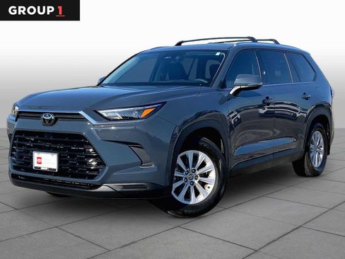 Used 2024 Toyota Grand Highlander AWD image 1