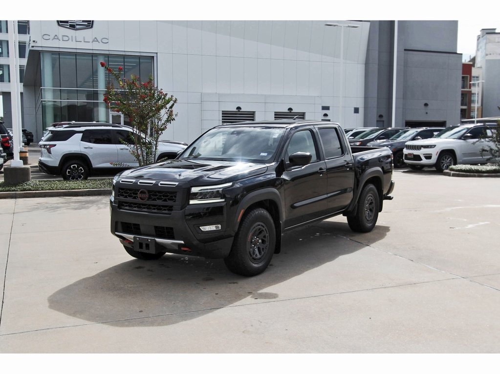 Used 2025 Nissan Frontier Pro-X RWD image 3