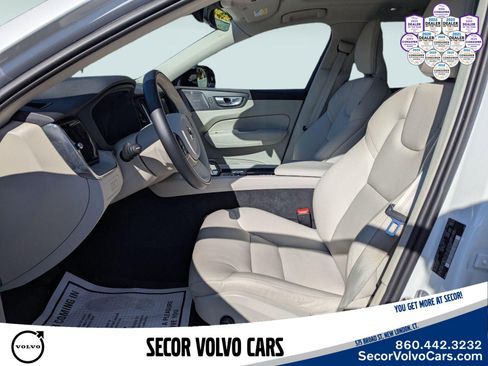 Certified 2024 Volvo XC60 T8 Plus w/ Protection Package Premier AWD/4WD image 8