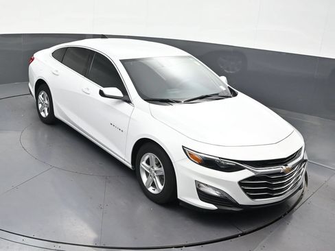 Used 2024 Chevrolet Malibu LS FWD image 21