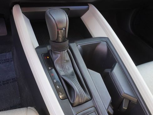 Used 2024 Honda Accord EX image 19