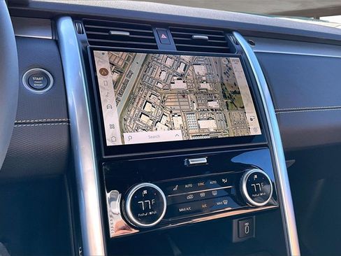 New 2026 Land Rover Discovery Limited Edition image 7