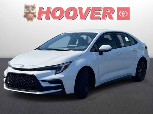 New 2026 Toyota Corolla SE FWD image 6