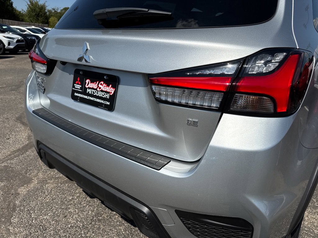 New 2027 Mitsubishi Outlander Sport SE FWD image 44