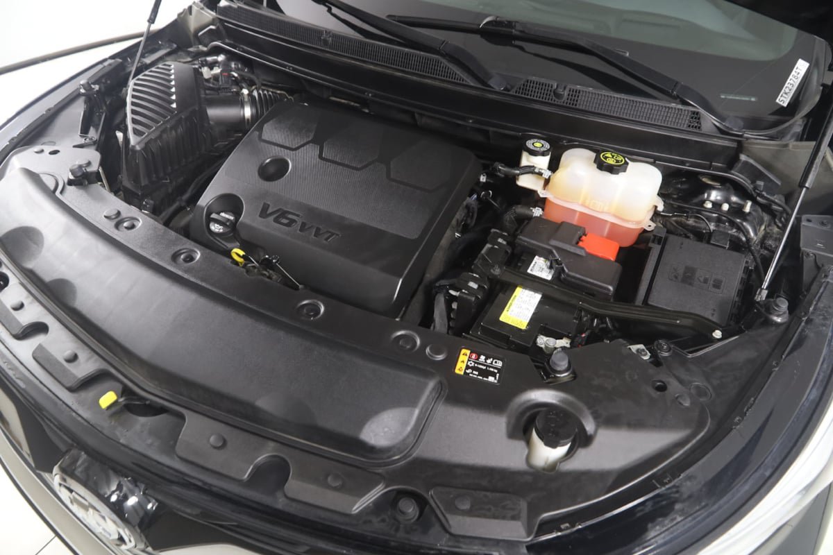 Used 2024 Buick Enclave Premium FWD image 18