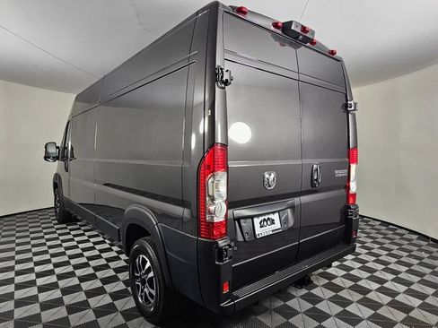 New 2026 RAM ProMaster 2500 w/ Quick Order Package 22G SLT FWD image 5