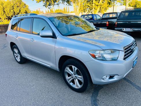 Used 2008 Toyota Highlander Sport image 2