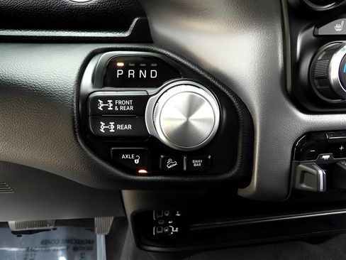 Used 2019 RAM 2500 Power Wagon image 32