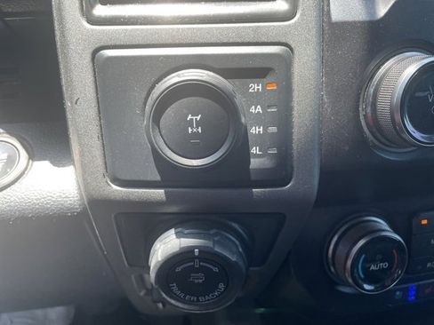 Used 2019 Ford F150 Raptor w/ Equipment Group 802A Luxury image 31