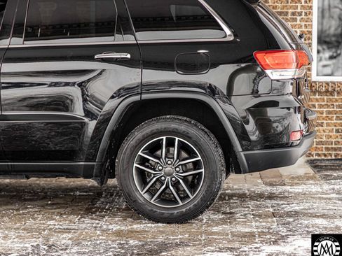 Used 2019 Jeep Grand Cherokee Limited image 5