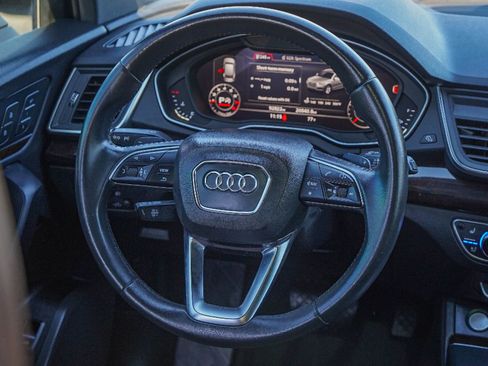 Used 2019 Audi Q5 2.0T Premium Plus w/ Premium Plus Package image 26