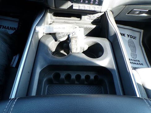 Used 2022 RAM 1500 Big Horn AWD/4WD image 26