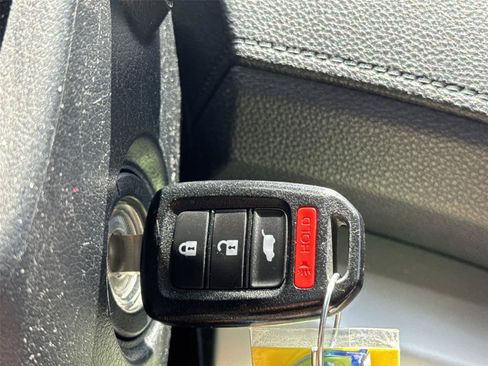 Used 2016 Honda CR-V SE image 26