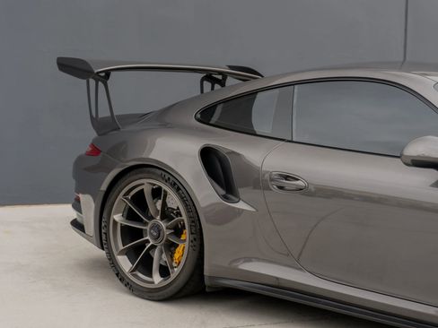 Used 2016 Porsche 911 GT3 RS RWD image 30