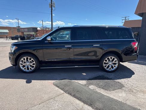 Used 2018 Ford Expedition Max Platinum AWD/4WD image 3