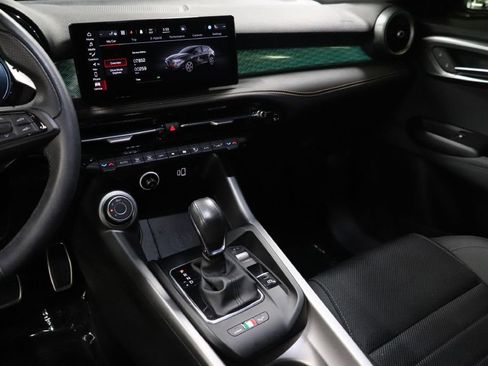 Used 2024 Alfa Romeo Tonale Ti image 30