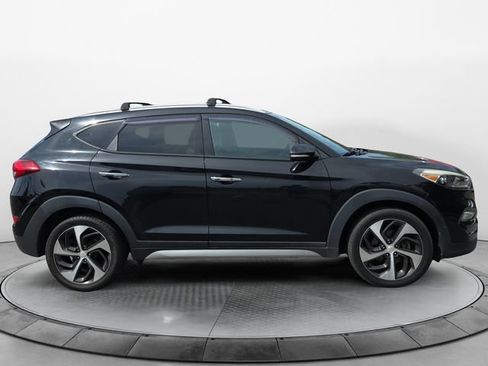 Used 2017 Hyundai Tucson Limited w/ Cargo Package AWD/4WD image 6