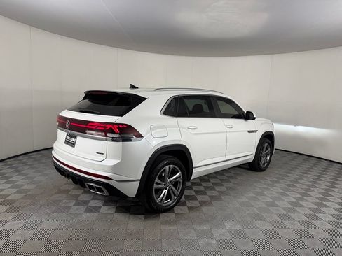 Used 2024 Volkswagen Atlas Cross Sport SEL R-Line AWD/4WD image 6