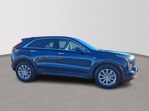 Certified 2022 Cadillac XT4 Luxury image 7