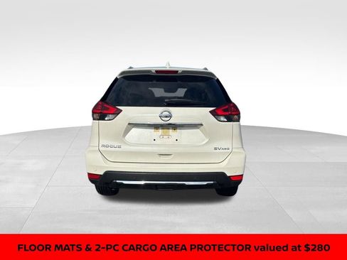 Used 2019 Nissan Rogue SV w/ Premium Package image 4