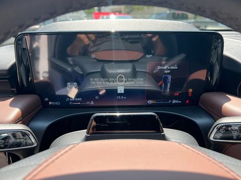 New 2026 Lincoln Aviator Reserve AWD/4WD image 33