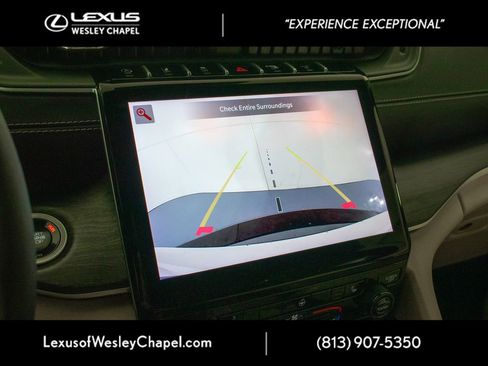 Used 2024 Jeep Grand Cherokee L Limited w/ Black Appearance Package image 38