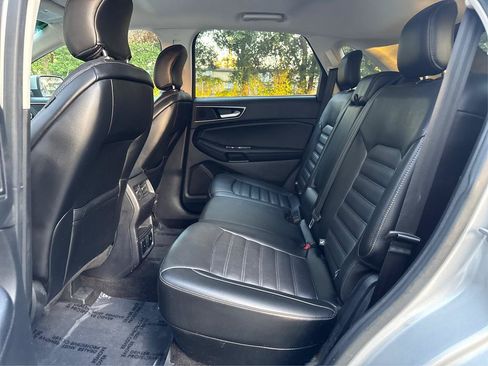 Used 2016 Ford Edge SEL w/ Equipment Group 201A AWD/4WD image 10