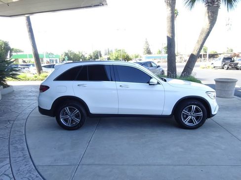 Used 2022 Mercedes-Benz GLC 300 image 9