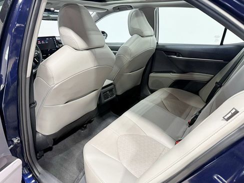 Used 2022 Toyota Camry XSE image 37
