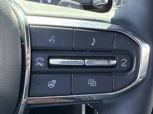 Used 2025 GMC Acadia Denali w/ Super Cruise Package FWD image 26