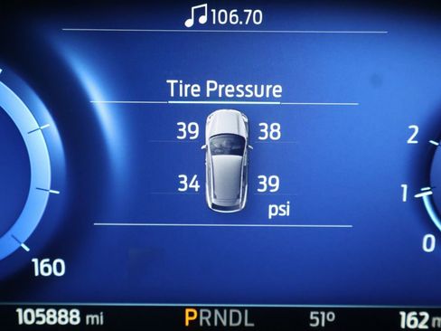 Used 2021 Ford Escape Titanium image 46