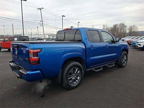 Used 2025 Nissan Frontier SV w/ SV Convenience Package image 10