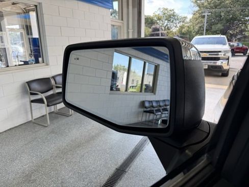 Used 2022 GMC Sierra 1500 Denali image 25