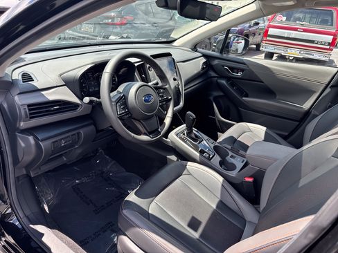 Used 2024 Subaru Crosstrek 2.5i Limited AWD/4WD image 15